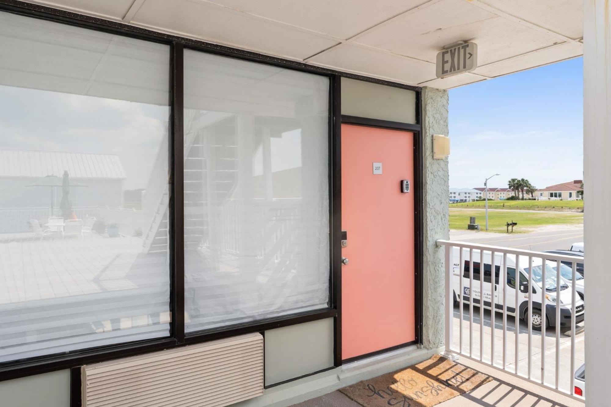 Cozy 1-Bedroom Condo With Pool Access In Ocean Isle Beach Εξωτερικό φωτογραφία
