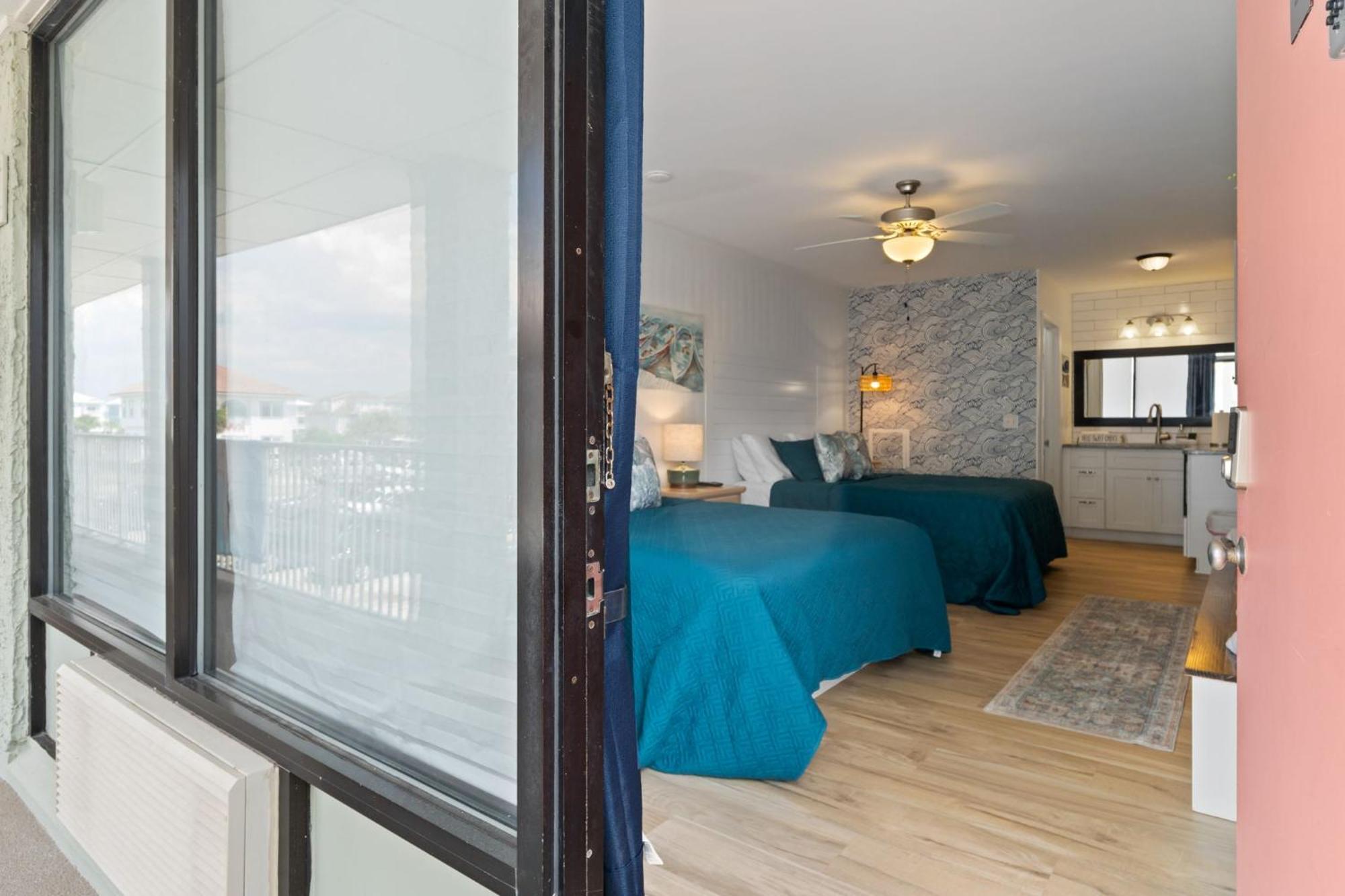 Cozy 1-Bedroom Condo With Pool Access In Ocean Isle Beach Εξωτερικό φωτογραφία
